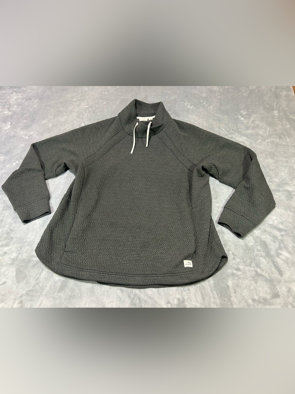 L.L.Bean Women’s 1X Plus Green Mock Neck Drawstring Logo Pullover Sweatshirt